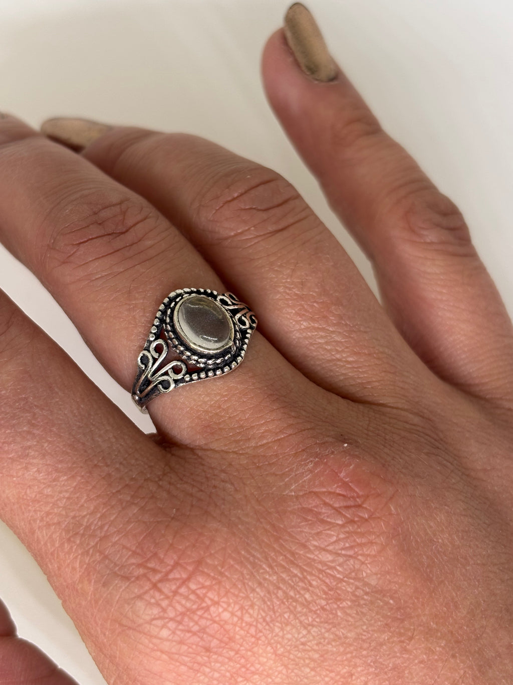 Anello regolabile con pietra - Quarzo Ialino