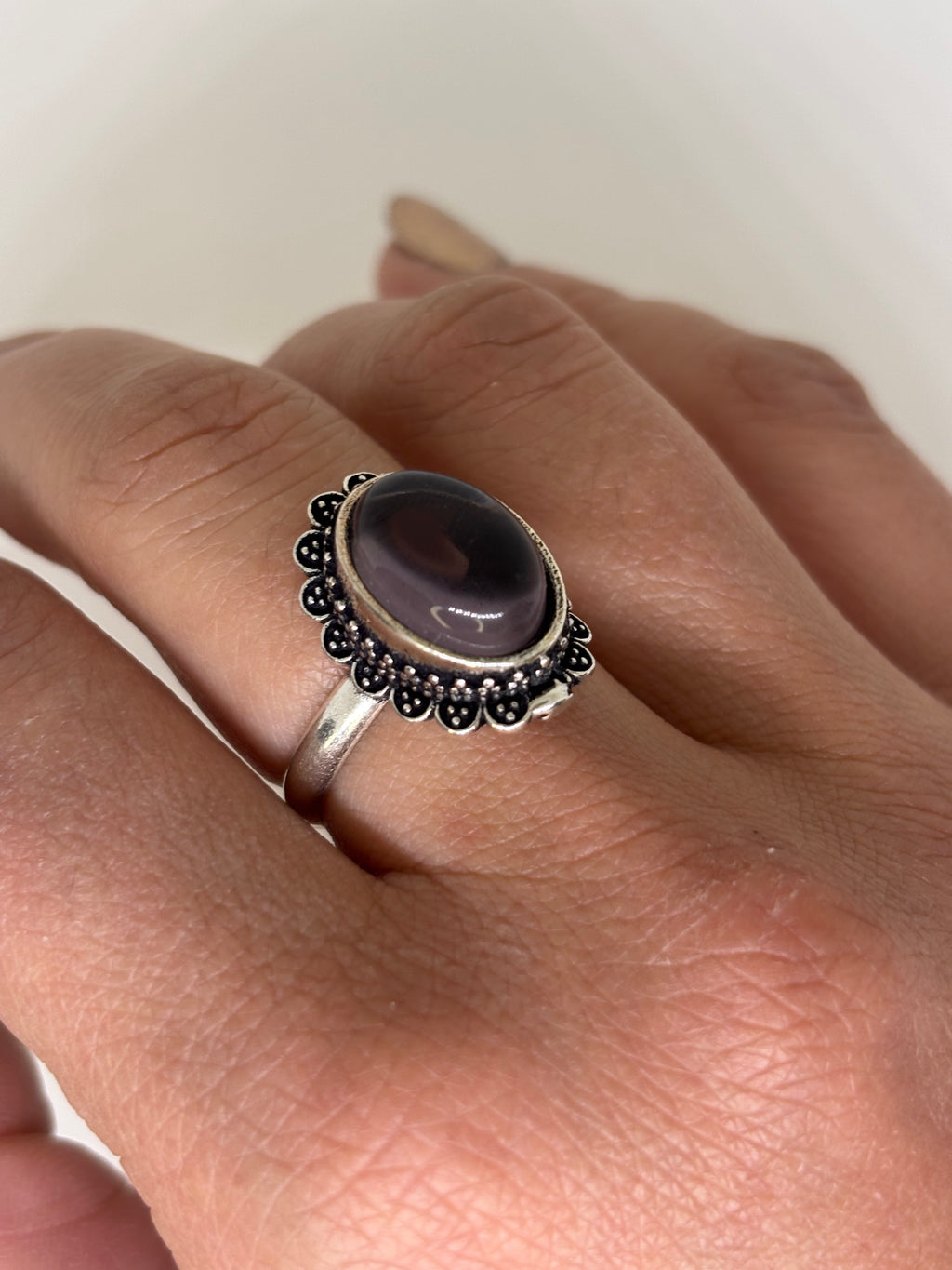 Anello regolabile con pietra - Ametista