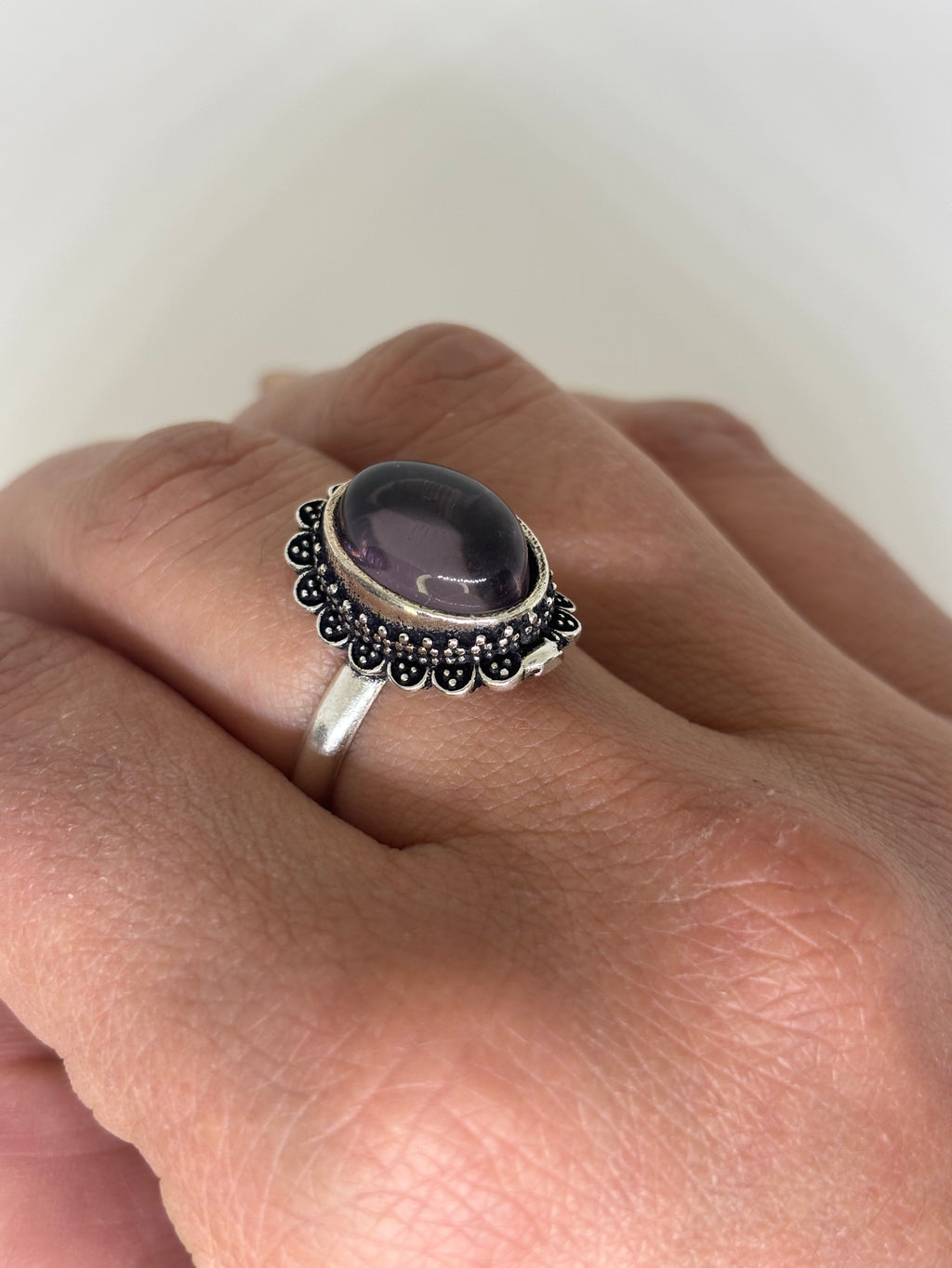 Anello regolabile con pietra - Ametista